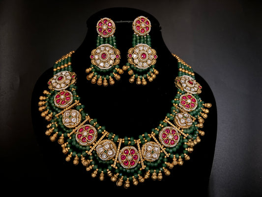 Heritage Necklace Set