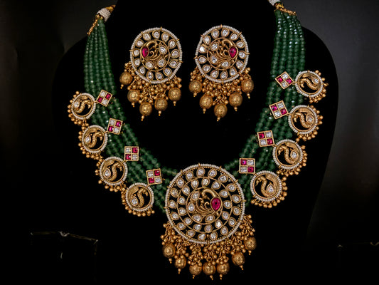 Heritage Necklace Set