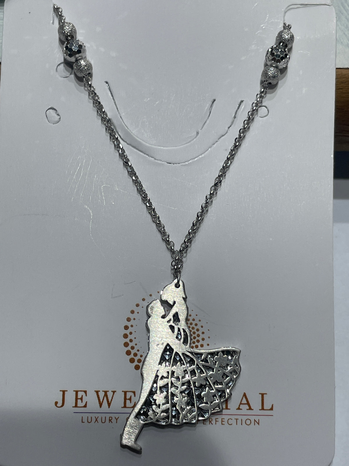 silver chain necklace