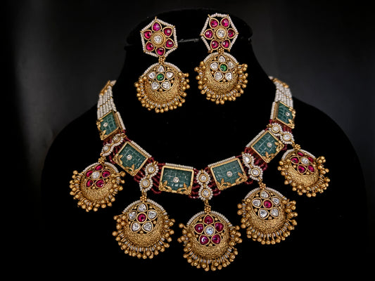 Heritage Necklace Set