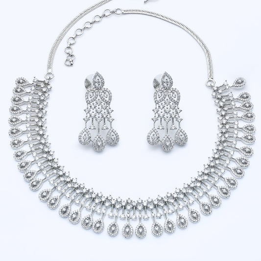 DIAMOND NECKLACE SET