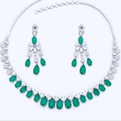 DIAMOND NECKLACE SET