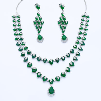 DIAMOND NECKLACE SET