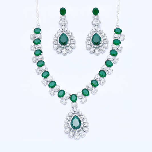 DIAMOND NECKLACE SET