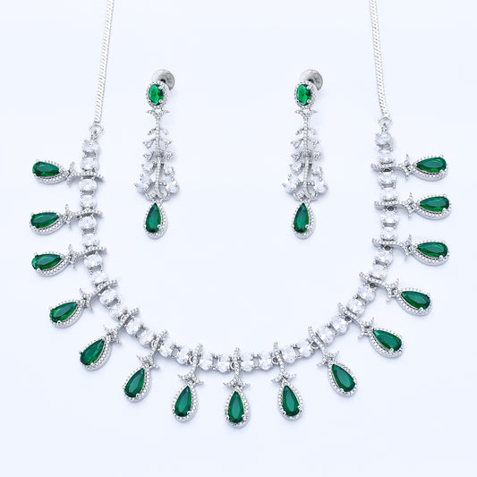 DIAMOND NECKLACE SET