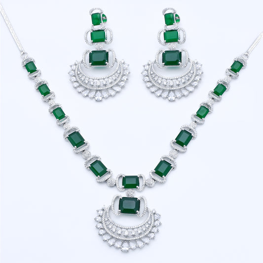 DIAMOND NECKLACE SET