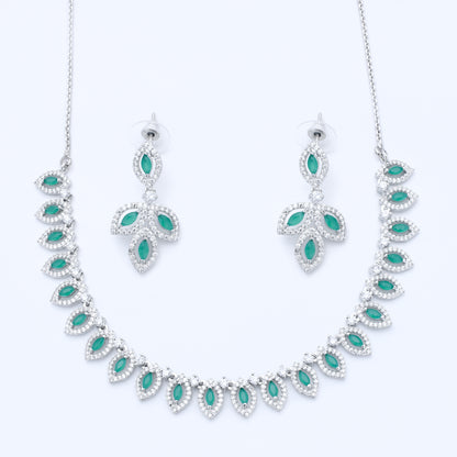DIAMOND NECKLACE SET