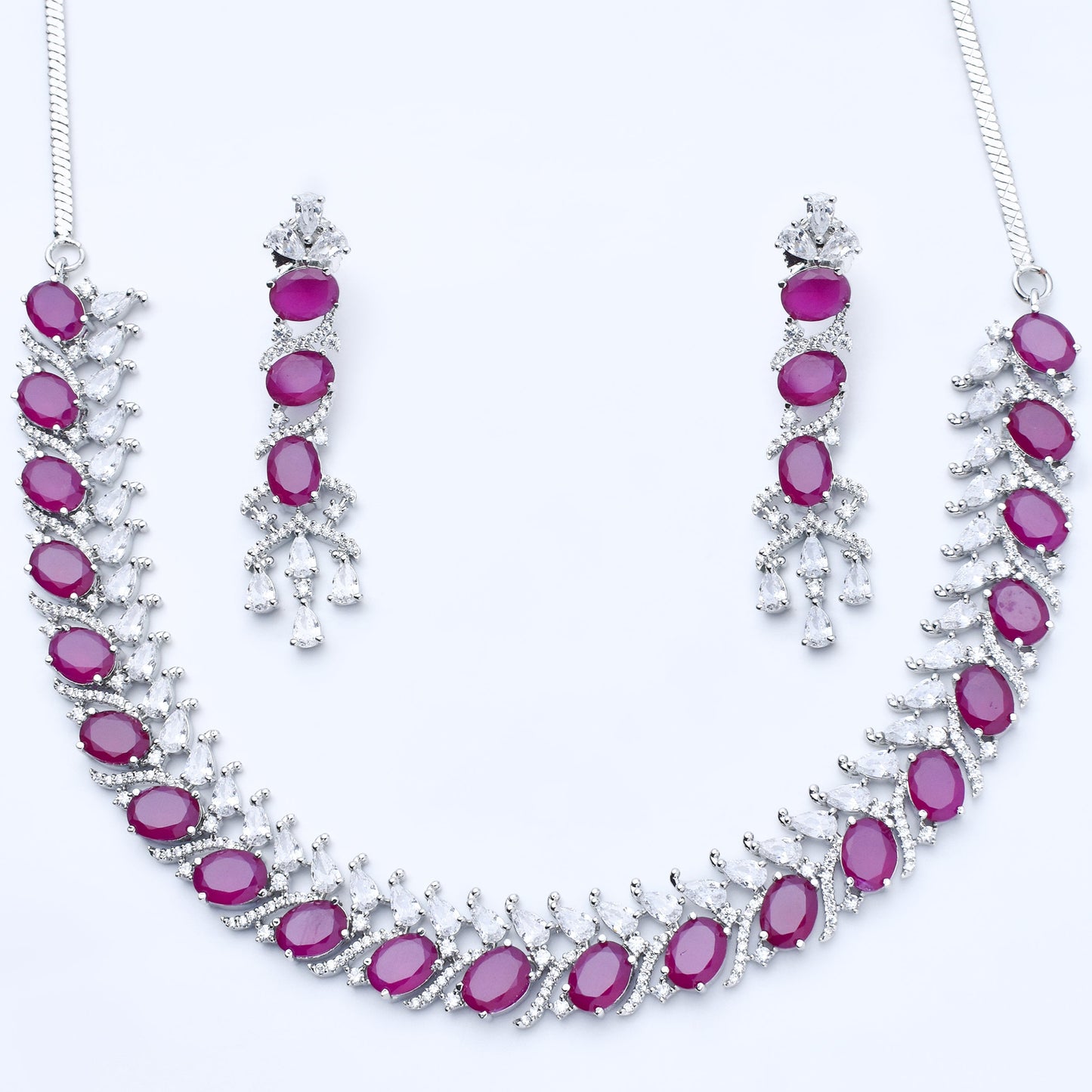 DIAMOND NECKLACE SET