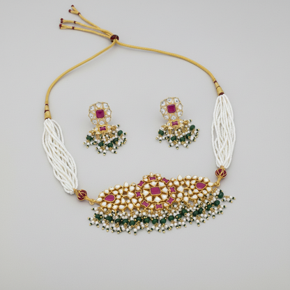 Royal Grace Kundan Necklace Set