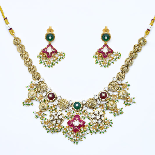 Stunning Antique Necklace Set