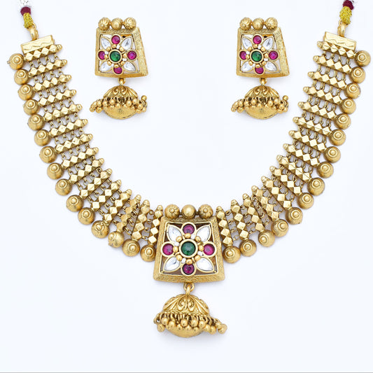 Elegant Antique Gold Necklace Set