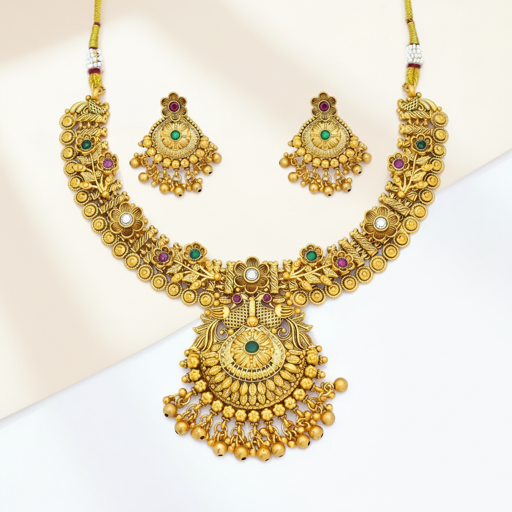 Antique Necklace SetRoyal Antique Necklace Set