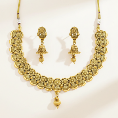 Graceful Antique Necklace Set