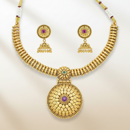 Vintage Antique Necklace Set