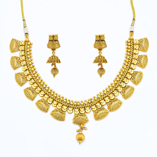 Radiant Antique Necklace Set