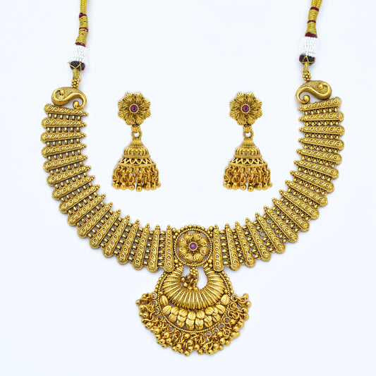 Classic Antique Necklace Set