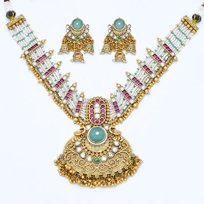 Heritage Necklace Set