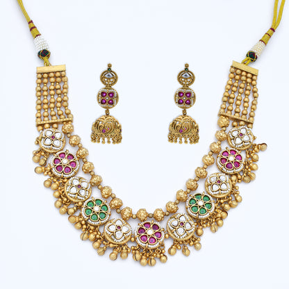 Heritage Necklace Set