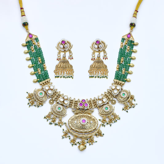 Heritage Necklace Set