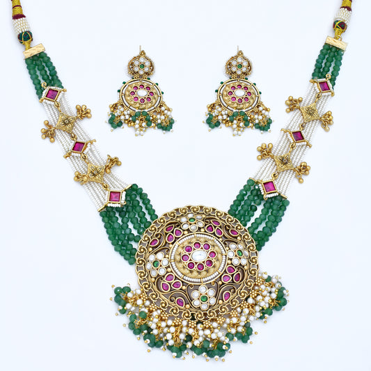 Heritage Necklace Set