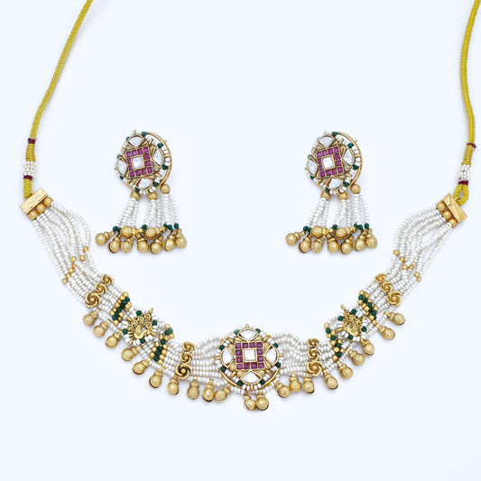 Heritage Necklace Set
