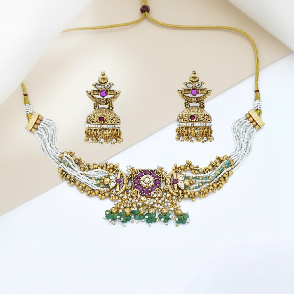 Heritage Necklace Set