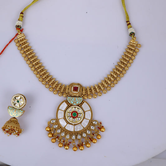 ANTIQUE NECKLACE SET