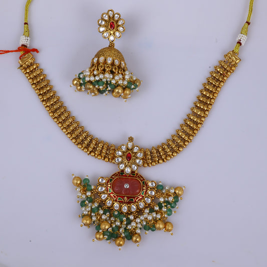 ANTIQUE NECKLACE SET