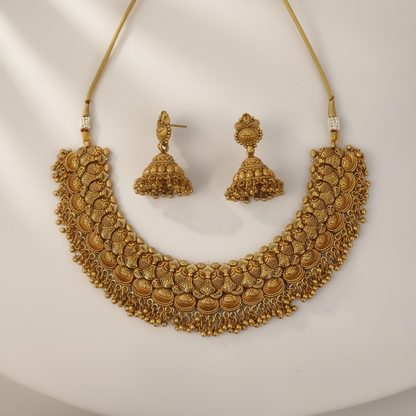 ANTIQUE NECKLACE SET