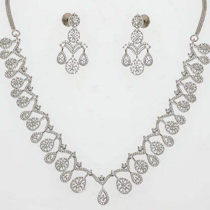 DIAMOND NECKLACE SET