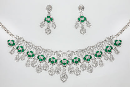 DIAMOND NECKLACE SET