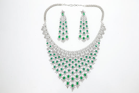 DIAMOND NECKLACE SET
