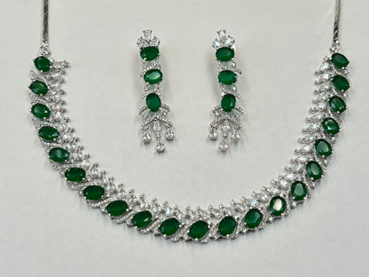 DIAMOND NECKLACE SET