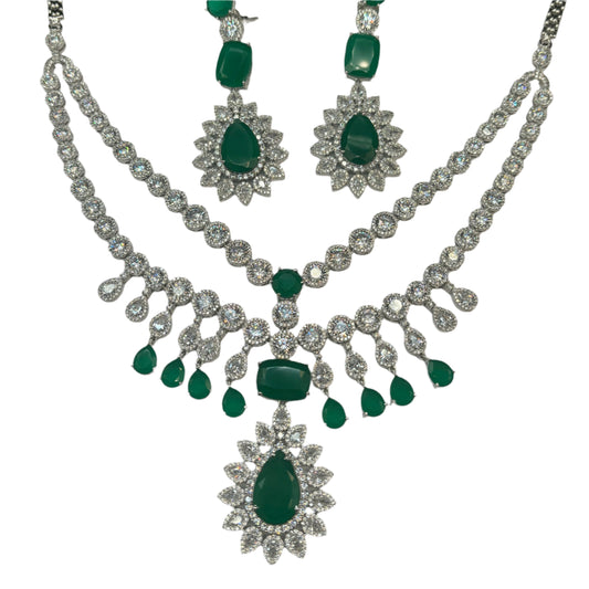 DIAMOND NECKLACE SET
