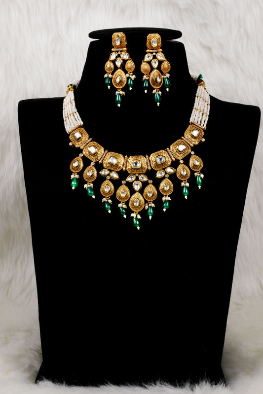 Traditional kundan Necklace Set with Gold Drops