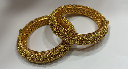 Lustrous Heirloom Bangles